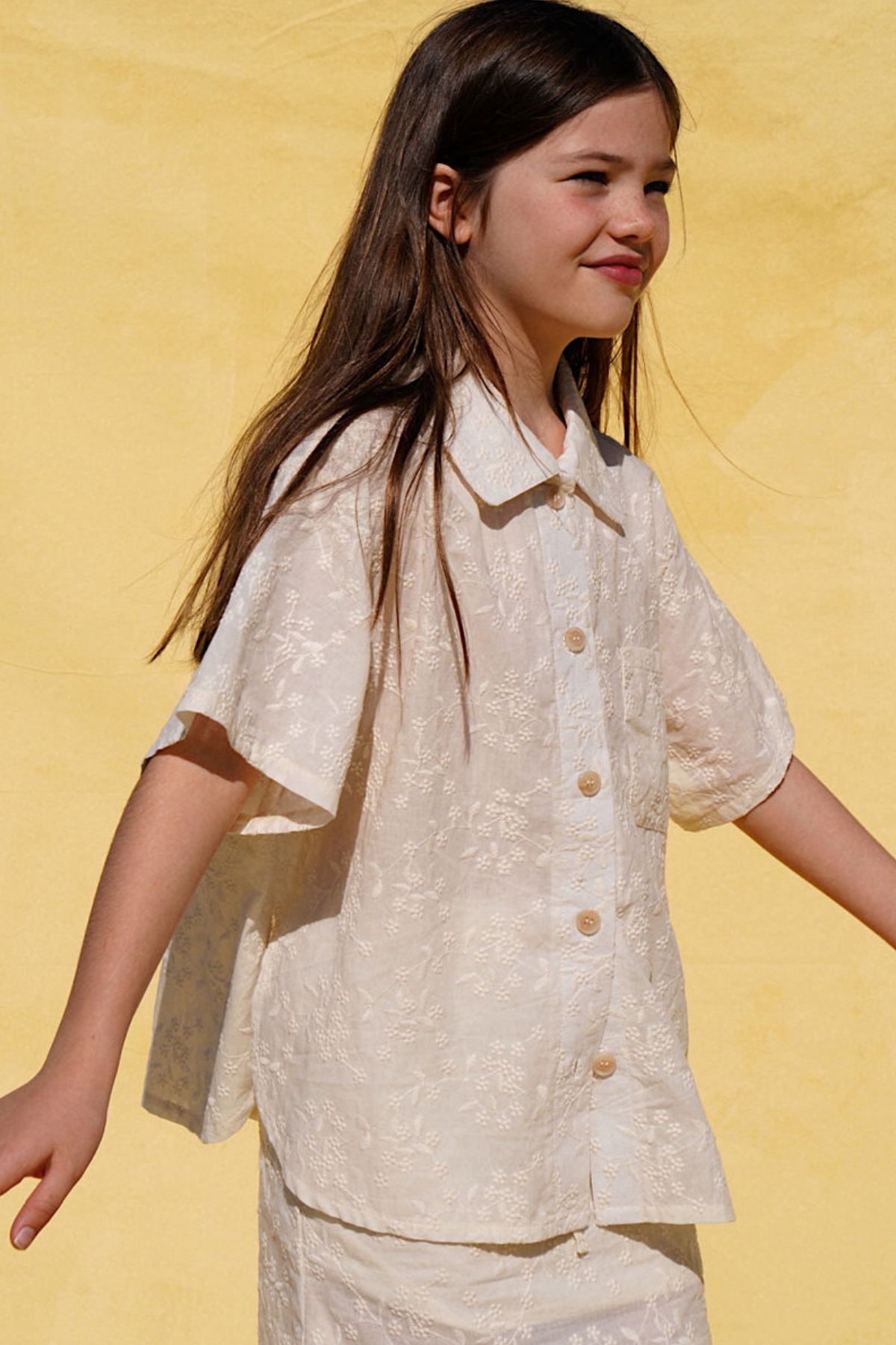 The Alva button up shirt - Embroidered Cream