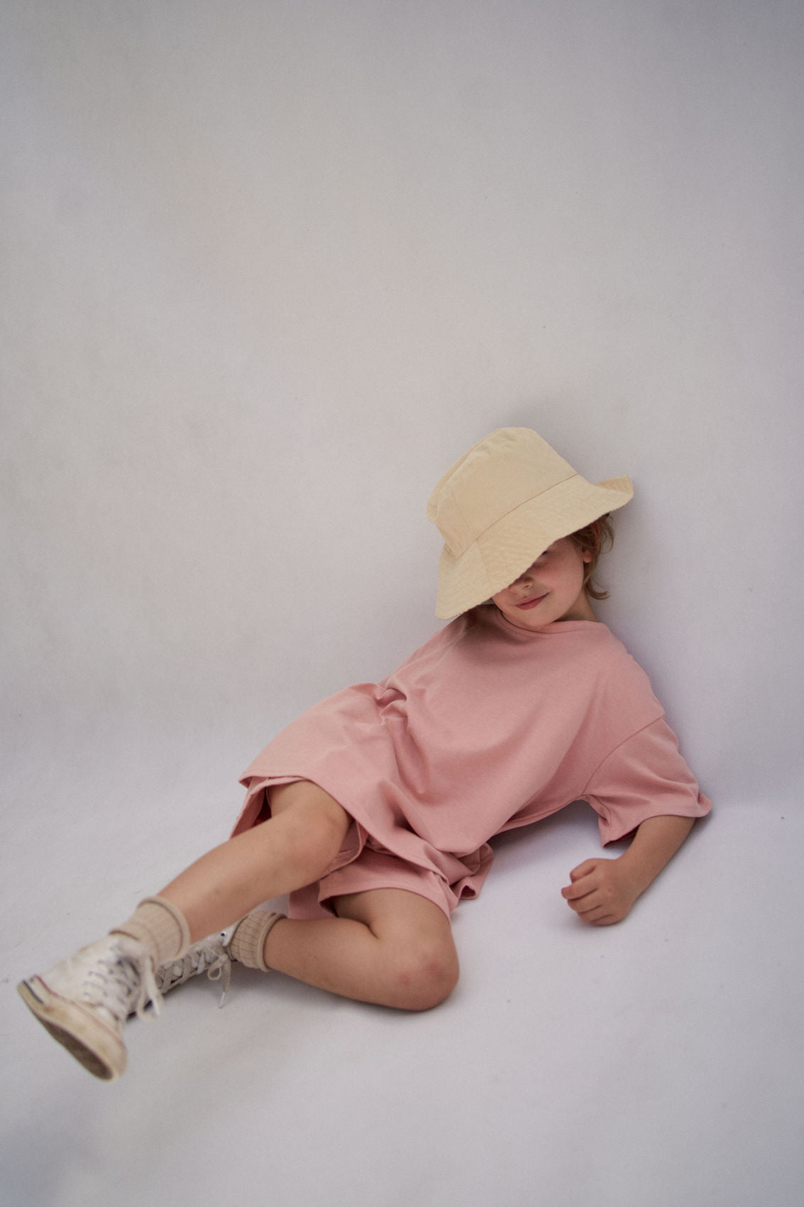 Ziggy Bucket Hat in Beige Coco Gingham, Kids Accessories, Children's Clothing, Little the Label